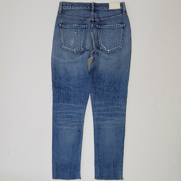 COH Vintage Liya High Rise Classic Fit Distressed Crop Cut off Hem Jean - Picture 2 of 10